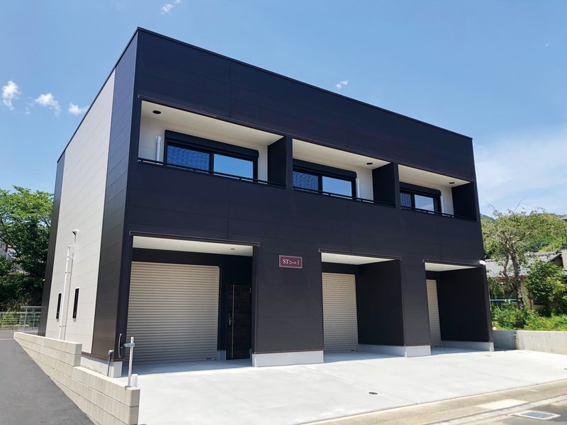 TRANTIAの建物外観